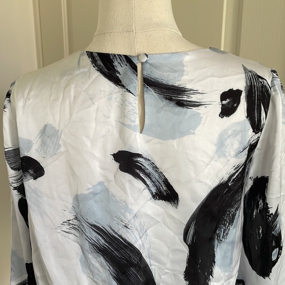 SEDUCE Sz6 blue + black paint splatter slinky top with waist detail - Picture 8 of 10